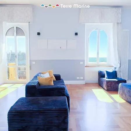 Flevi Sea Front - Boutique Apartment, Terre Marine Apartamento La Spezia